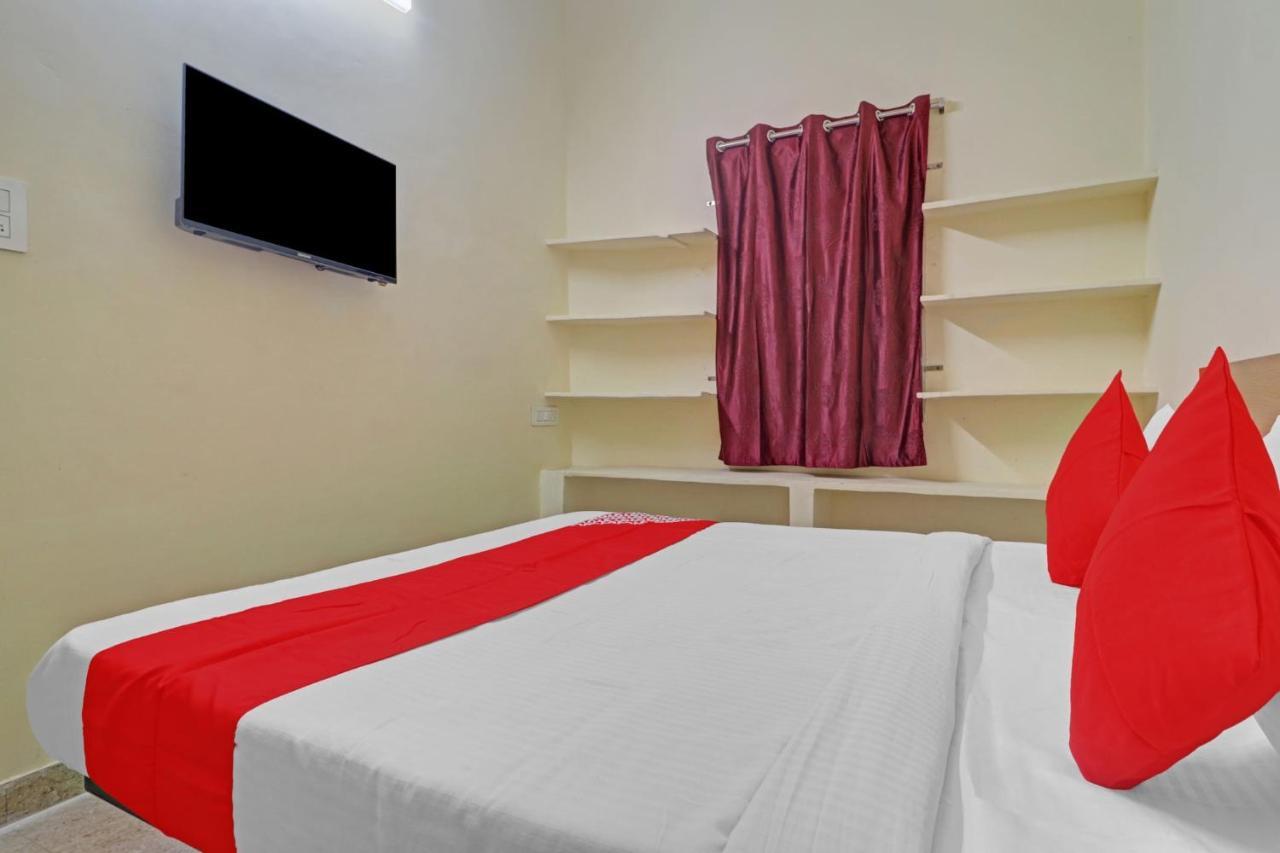 Super Hotel O Rbs Square Langer Houz Haidar Sahibguda Экстерьер фото