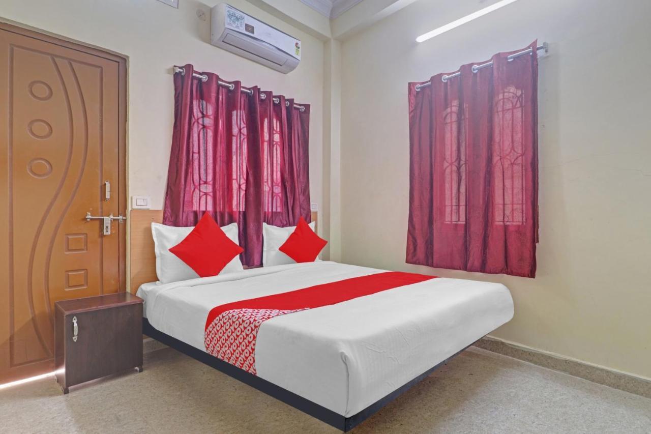 Super Hotel O Rbs Square Langer Houz Haidar Sahibguda Экстерьер фото
